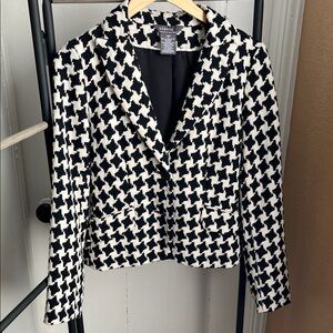 George Women's Houndstooth Blazer in Black and Cream